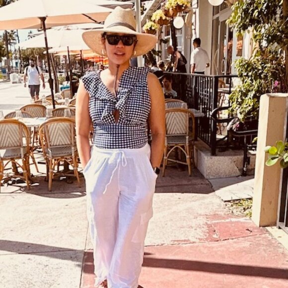 J Crew - Ruffle V-Neck Ruched One-Pc swimsuit in Classic Gingham, Ladies Size 10 - Picture 6 of 6